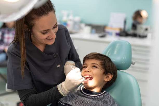 Best Emergency Tooth Extraction in East Porterville, CA